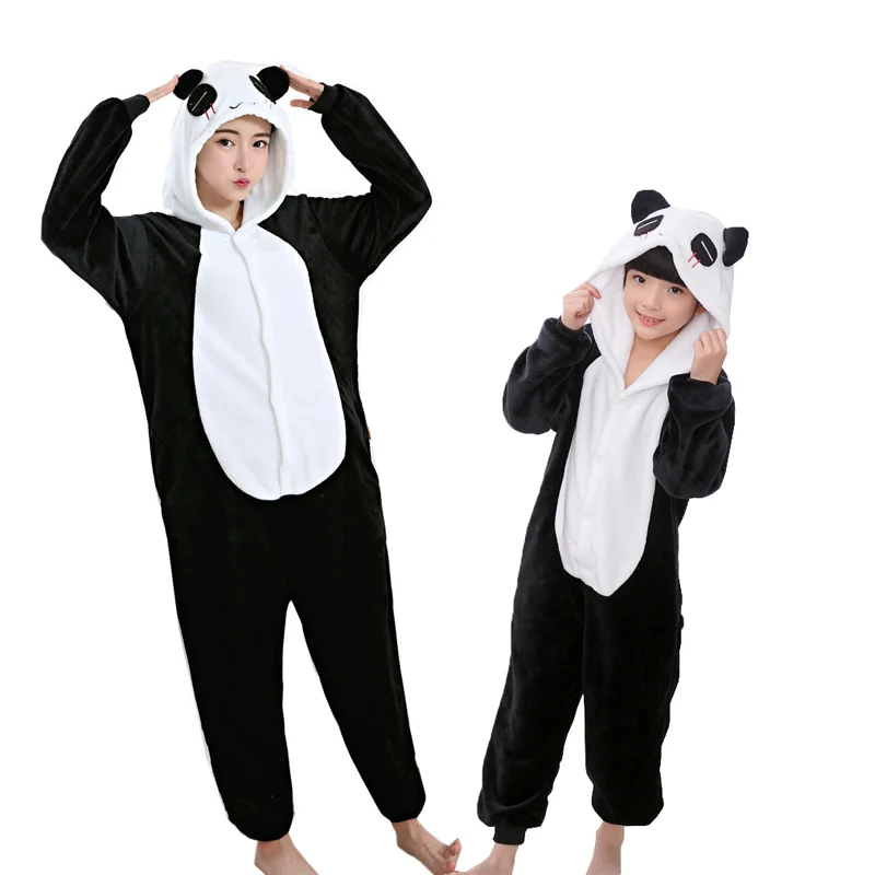 16 Style Flannel Animal Family Matching Pajamas Outfits Winter Hooded Pegasus Unicorn Panda Pyjamas Onesie Mother Kids Sleepwear - Цвет: Panda