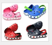 2016 new summer hole Children Brand Cartoon Garden Shoes Mickey Clog Sandal Slippers baby girls and boys beach slides 9color