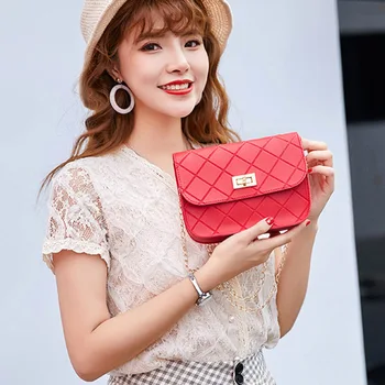 

Women Small Square Bag Chain Wear-resistant Simple Casual Messenger Bag New