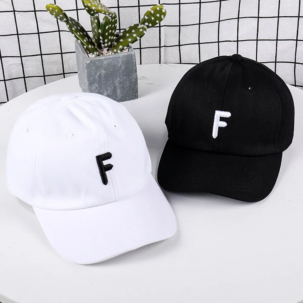 

Unisex Vintage Letter F Baseball Cap 2019 Men and Women New Twill Cotton Baseball Cap Retro Adjustable Hat berretto uomo
