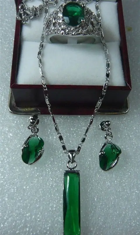 

New Design Green Crystal Semi-Precious Earrings Pendant Ring(#7.8.9) Jewelry Set 5.23