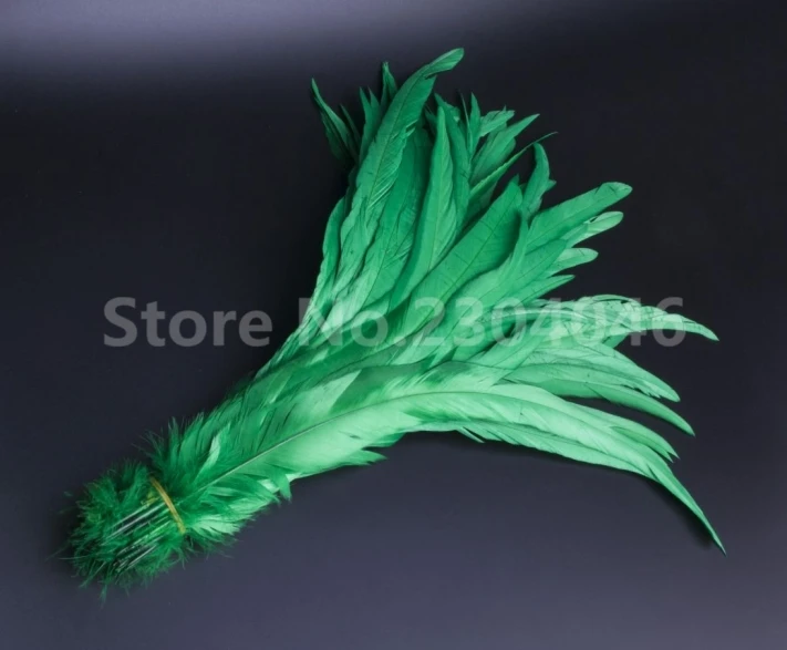 

100 35-40cm / 14-16inch cock feathers dyed green, COSPLAY wedding decoration feather