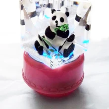Китайская национальная панда сокровище красочные огни вращающиеся Music Box