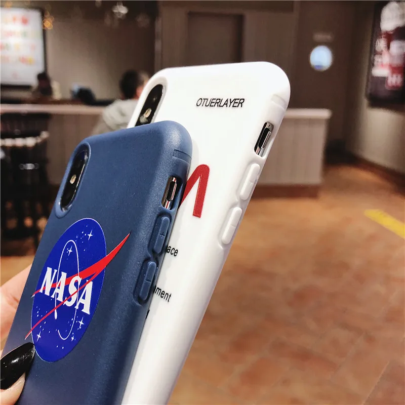 

Space agency astronaut phone cover case for iphone X XS MAX XR 8 7 6 6S plus silicon cases 3D super relief fashion Couple coque
