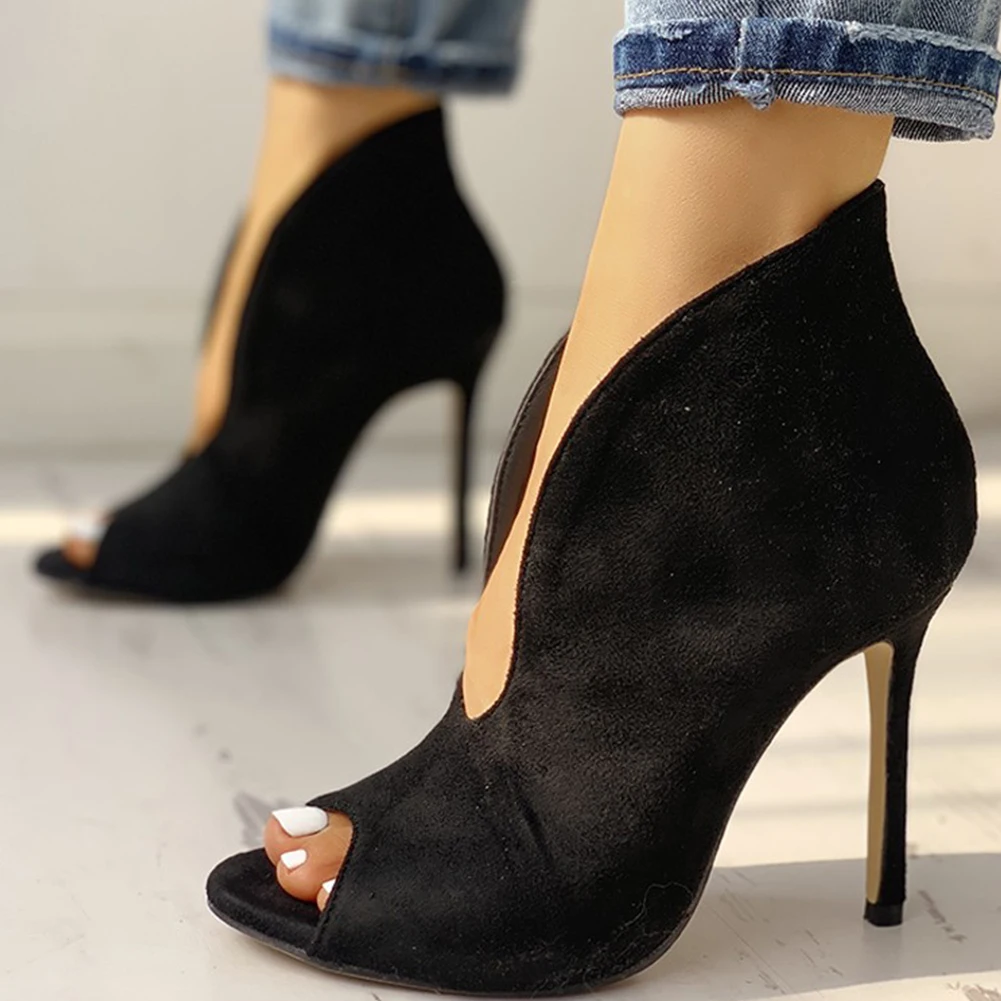 v heels