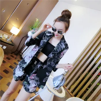 

Set female 2018 summer new temperament casual printing small suit jacket + shorts elegant fashion two-piece wild casual suit set