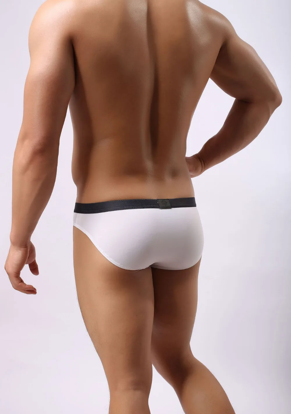 B1141white5