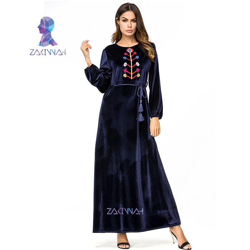 

Muslim Women Embroidery Maxi Dresses Long Sleeve Turkish Robe Plus Size Islamic Clothing Dubai Abayas M-4XL