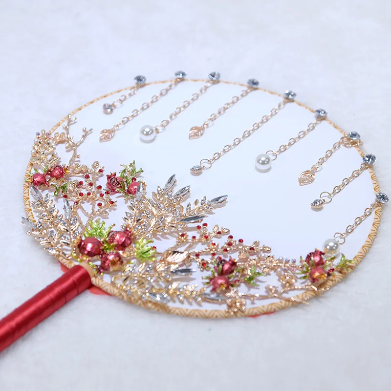 Kyunovia Pendant Fan Type Bridal Bouquet Crystal Flower Girl Bouquet Gold Bouquet Flower Girl Wand Bridesmaid Bouquet D91