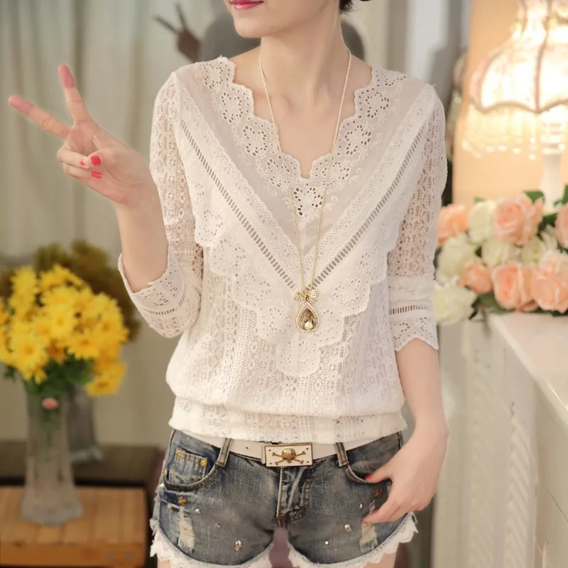 

2019 hot sale new arrival Spring and autumn Korean fashion women blouse V neck long sleeve slim lace female shirt 63C 30