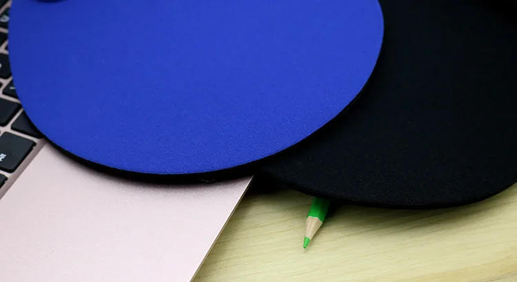 3748803489_1943191874