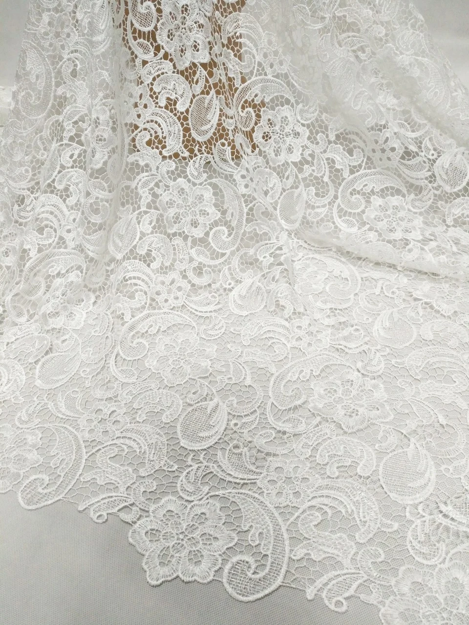 Новая мода белый Африканский шнур кружева французская кружевная ткань высококачественное гипюровое кружево Материал для вечерние платья на свадьбу! M1015
