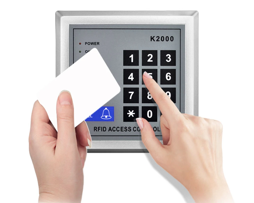 K2000-with-key_08