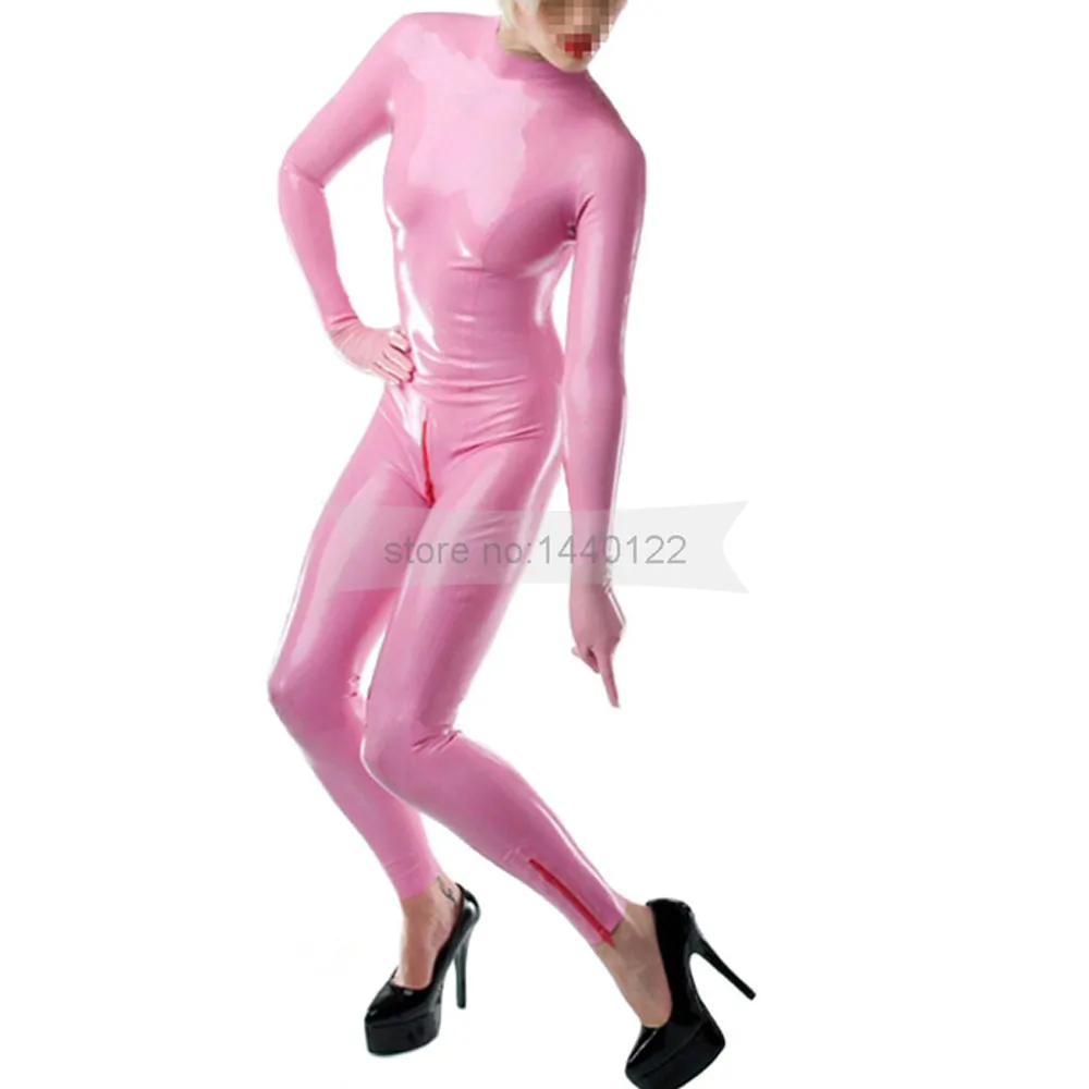 розовый латексный костюм. одежда из латекса для женщин. латексный купальник. розовый латексный костюм. розовый комбинезон из латекса.