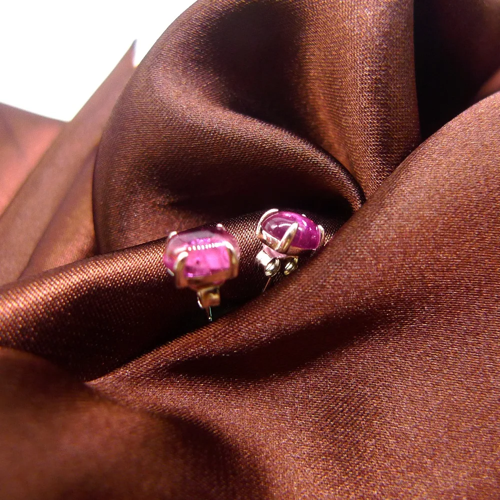red ruby jewelry