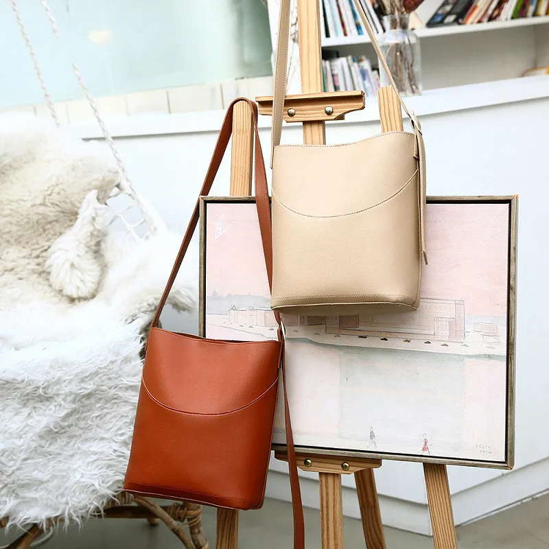 

2019 casual latest single shoulder solid color 25X26X11CM street fashion elegant ladies portable Messenger bag