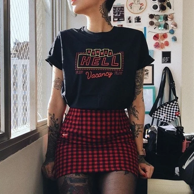 

PUDO XHM 2018 Summer Hell Vacancy T-Shirt Women Tumblr Grunge Black Tee Hipsters Edgy Shirt