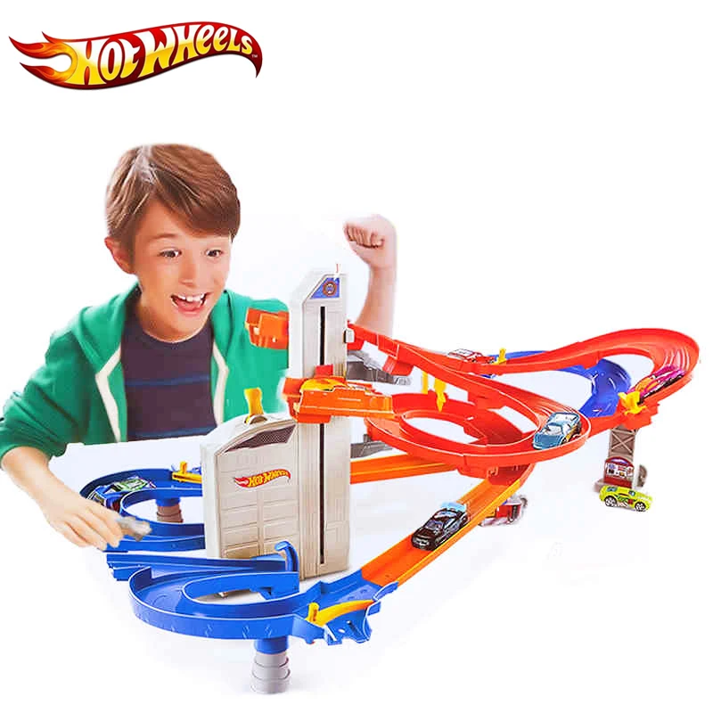 Genuino caliente ruedas de coche del deporte traje de pista de brinquedo Educativo coche pista emocionante Coupe Hotwheels pista CDR08 juguetes para niño Genuino caliente ruedas de coche del deporte traje de pista de brinquedo Educativo coche pista emocionante Coupe Hotwheels pista CDR08 juguetes para niño