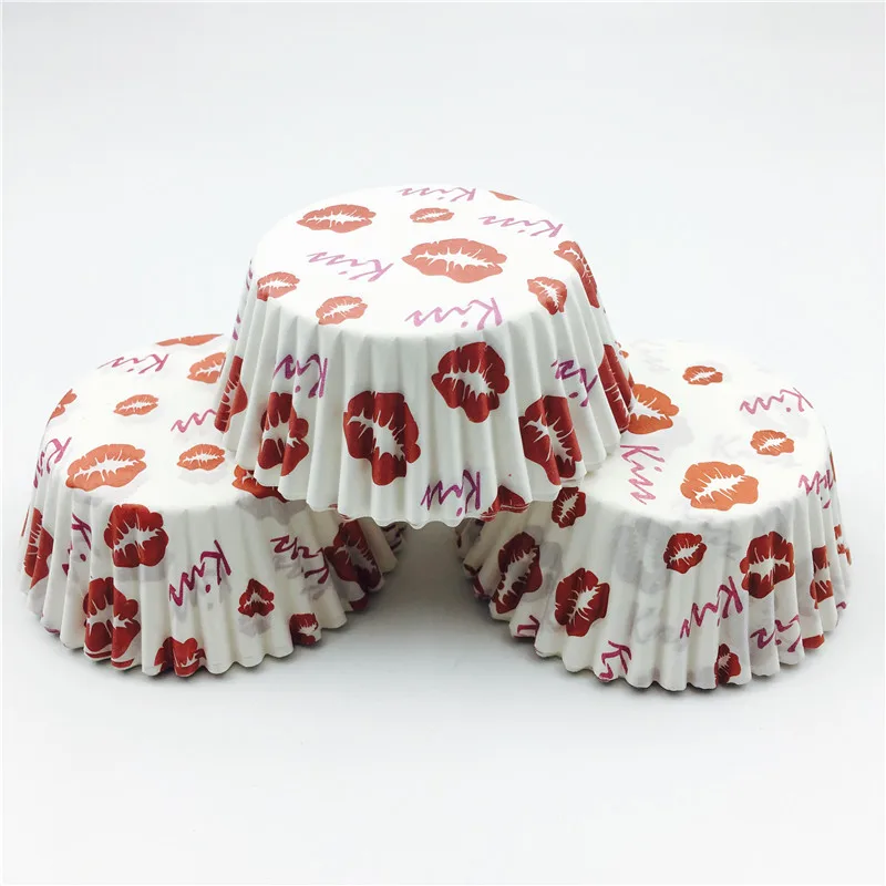 

100Pcs/Lot Red Lips Kiss cupcake mold baking cups cupcake liners paper cake tray mold cake decorating tools