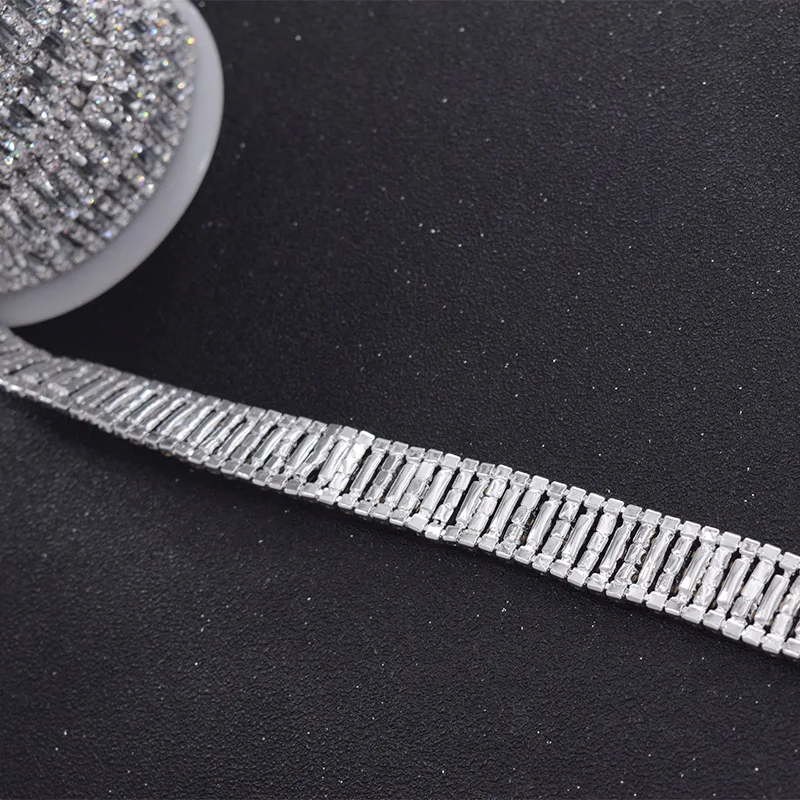 Crstal rhinetone trim (1)