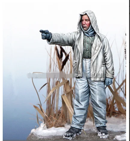 

1/35 Resin Figure Model Kit WW2 German/ in Snow Camo Unassambled Unpainted