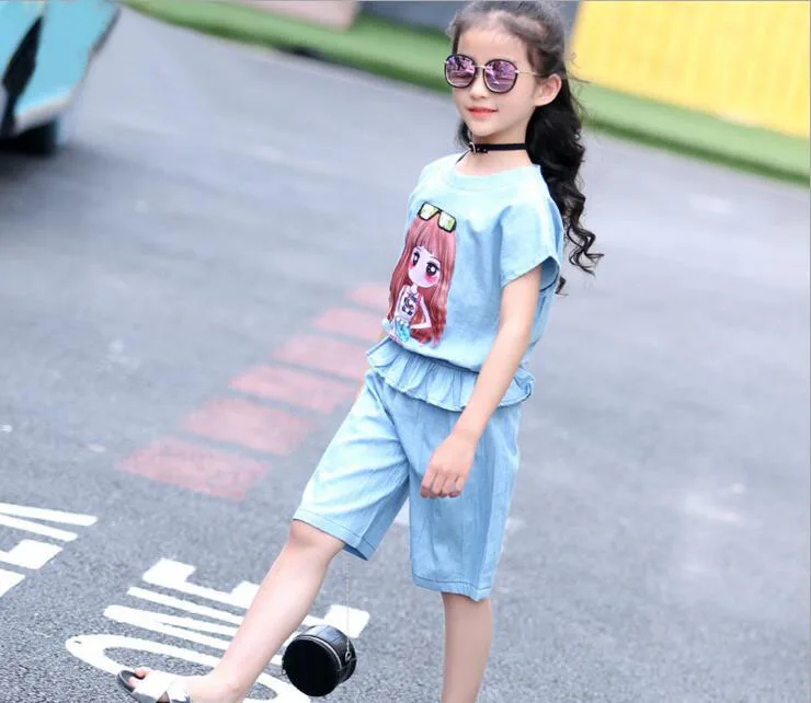 

Children Jeans Sets 2017 Girls Summer Cartoon Printed Short Sleeve T-shirt+Half Length Pant 2PCS Sets Clothes Kids Casual Sets