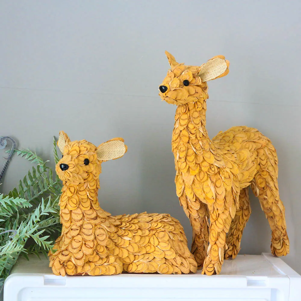 

36pcs/lot Wholesale Handcraft Deer Statue Table Decoration Accessories Vintage Home Decor Christmas Ornaments Noel Reindeer