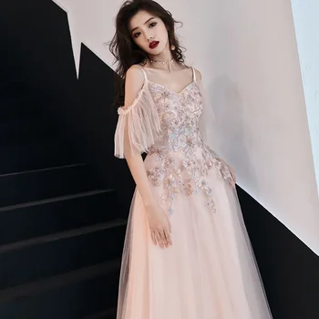 

Dress Female 2019 New Banquet Vestido Fashion Tulle Floral Applique Elegant Long Celebrity Dresses AA4541
