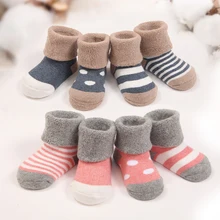 Caliente venta con estilo 4 par lindo cuatro tipos de color patrón de punto calcetines 100% algodón calcetín calcetines antideslizantes 0-3 años recién nacido