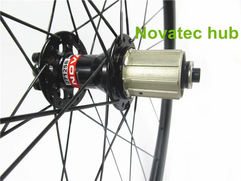 Cheap High quality disc carbon wheelsets 38mm deep x 23mm wide tubular rims with Novatec 6 bolts hub D771SB D772SB quick release 7