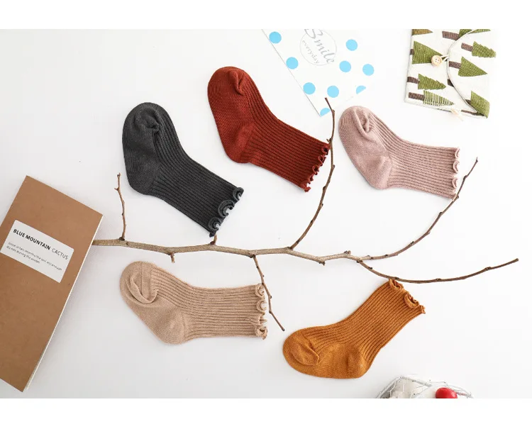 Новые весенне-осенние детские носки яркие цветные кружевные носки в Вертикальную Полоску для маленьких девочек