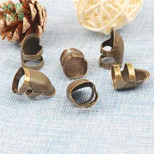 Vintage cobre dedo Protector aguja dedal anillo antiguo trabajo hecho a mano costura herramientas DIY accesorios de costura artesanal 1 pc/lot