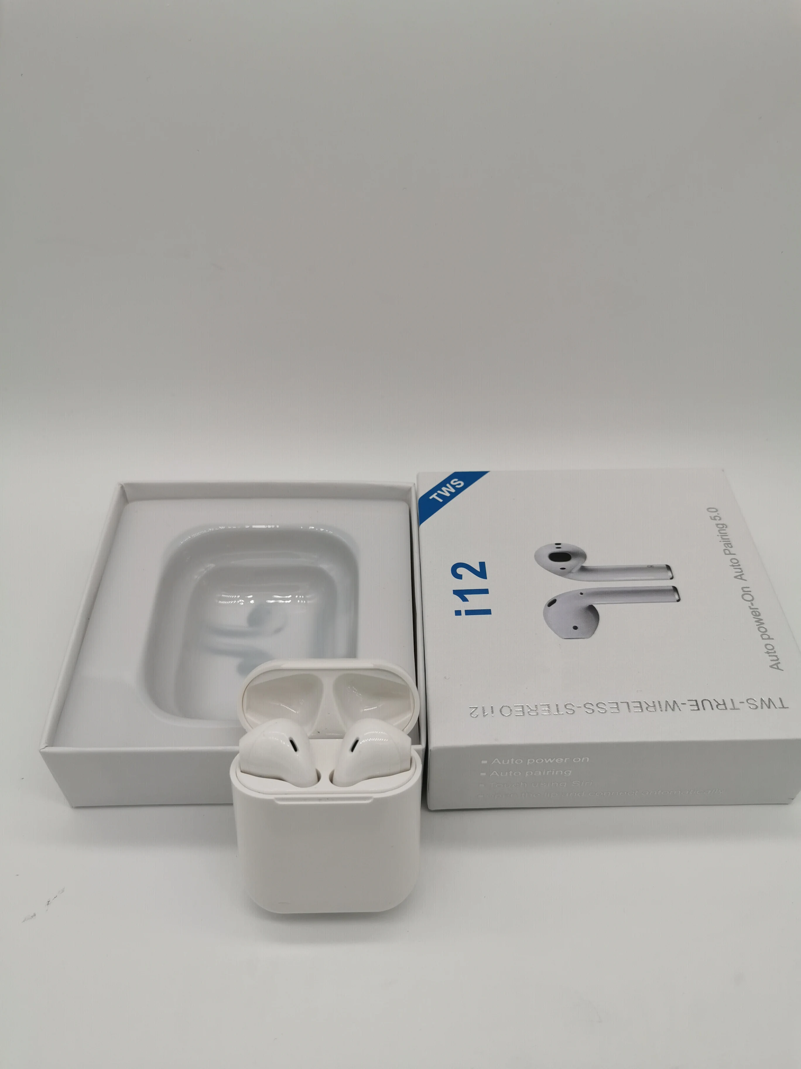 

Original i12 TWS Wireless Bluetooth 5.0 Earphone Sports Sweatproof Headphone Touch Portable Earbuds for i10 i20 tws i30 i60 i80