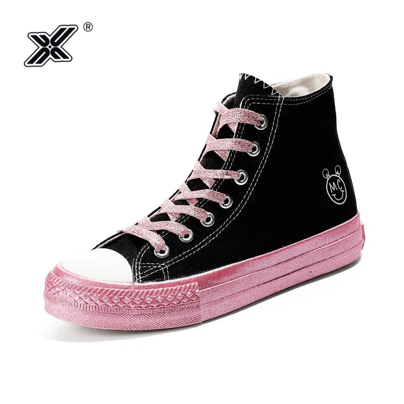 

2019 new fashion vulcanize black shiny sole shoes Sneakers outdoor women spring high-top sneakers white zapatillas hombre casual