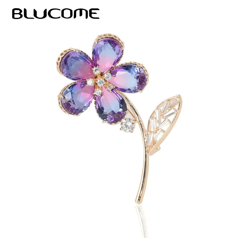Мужская/женская брошь в форме цветка Blucome золотого цвета из розового циркона