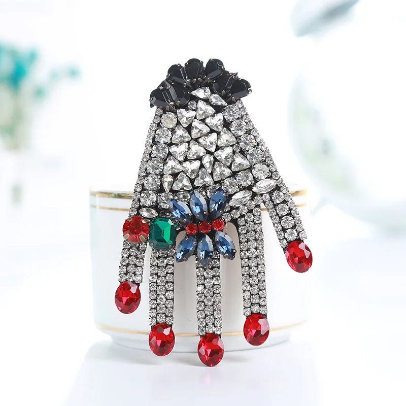 

New Design Full Crystal Rhinestone Snake Animals Punk Style Brooch Pin Pendant For Women Love Heart Palm Pins Broches 382