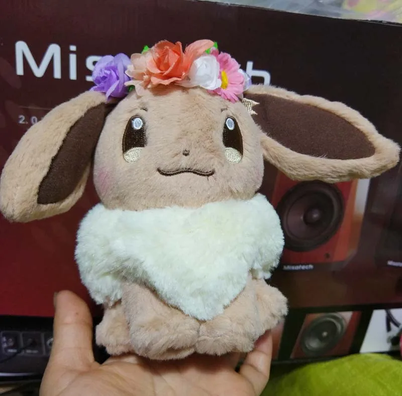 Японский центр Пасхи Eevee плюшевые с цветочной короной Kawaii