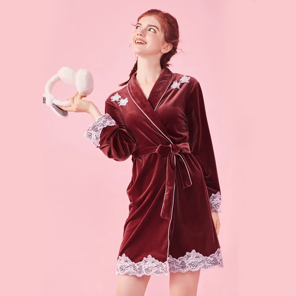 Autumn New Japanese Female Velour Long Sleeve Short Kimono Bathrobe