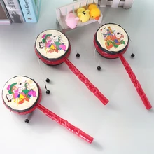 Для малышей и детей постарше с рисунком Пластик в традиционном китайском стиле погремушка, барабан, вращение Забавные игрушки Колокольчик в раннем детстве музыкальный игрушечный музыкальный инструмент