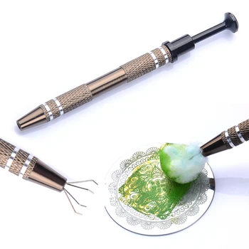 

1Pc Saver Cotton Claw Clean Nail Template Claw Nail Stamping Plates Tool Nail Art Tools Set