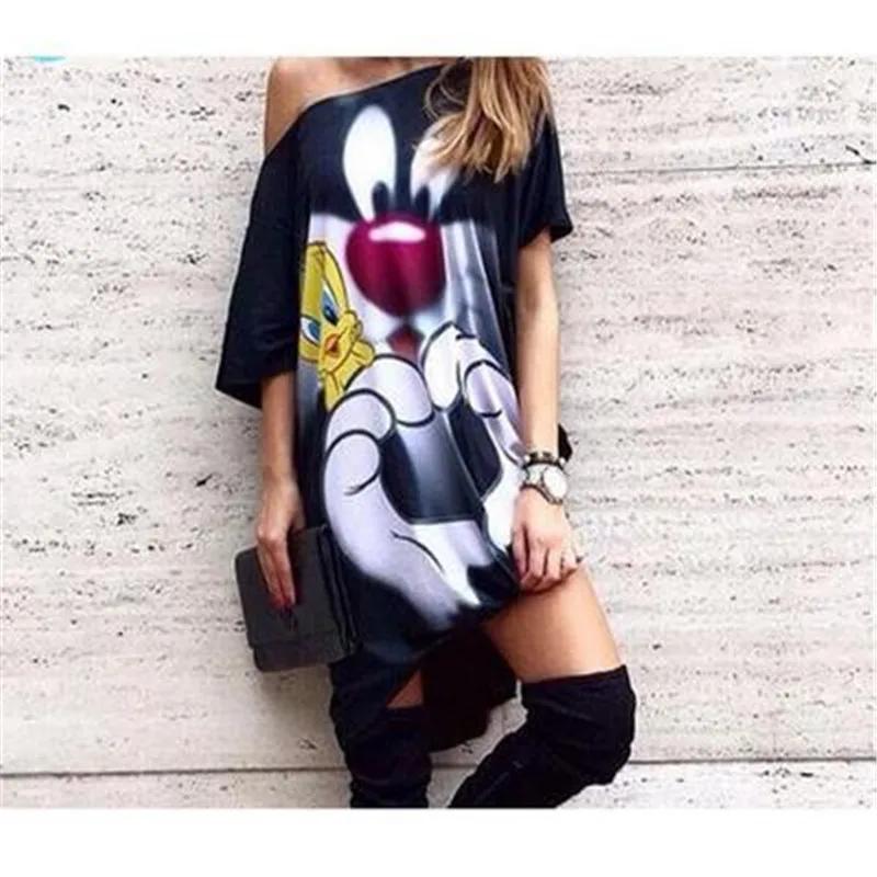 

Summer Women Oblique collar T Shirt Oversize Loose Cartoon Animal Sexy T-shirt Women vintage Long Women T-shirt