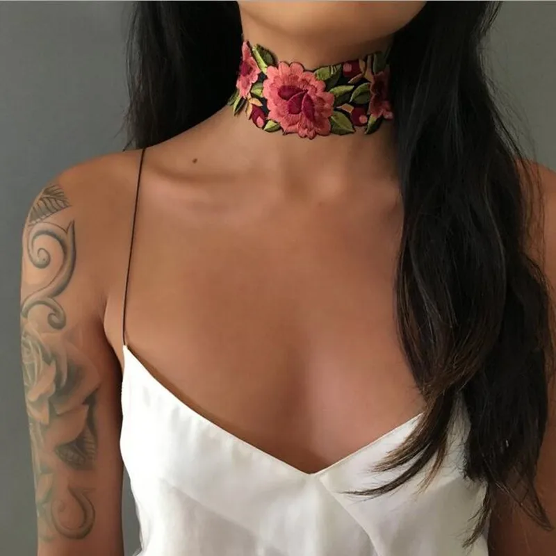 

2017 Maxi Bohemian Boho Printed Flower Women tattoo Choker Necklace Embroidery Rose Choker Necklace women chain necklace