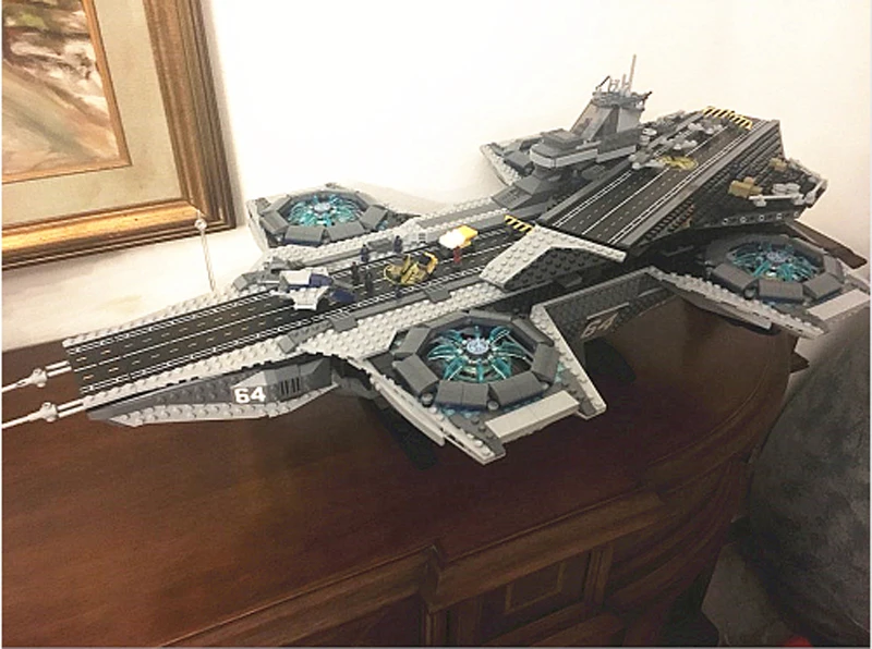 

NEW The SHIELD Helicarrier Super Heroes fit legoings 2 avengers figures ironman Building Blocks Bricks marvel gift kid Toy