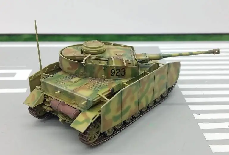 Дракон Второй мировой войны немецкая танковая модель Panzer IV 1/72