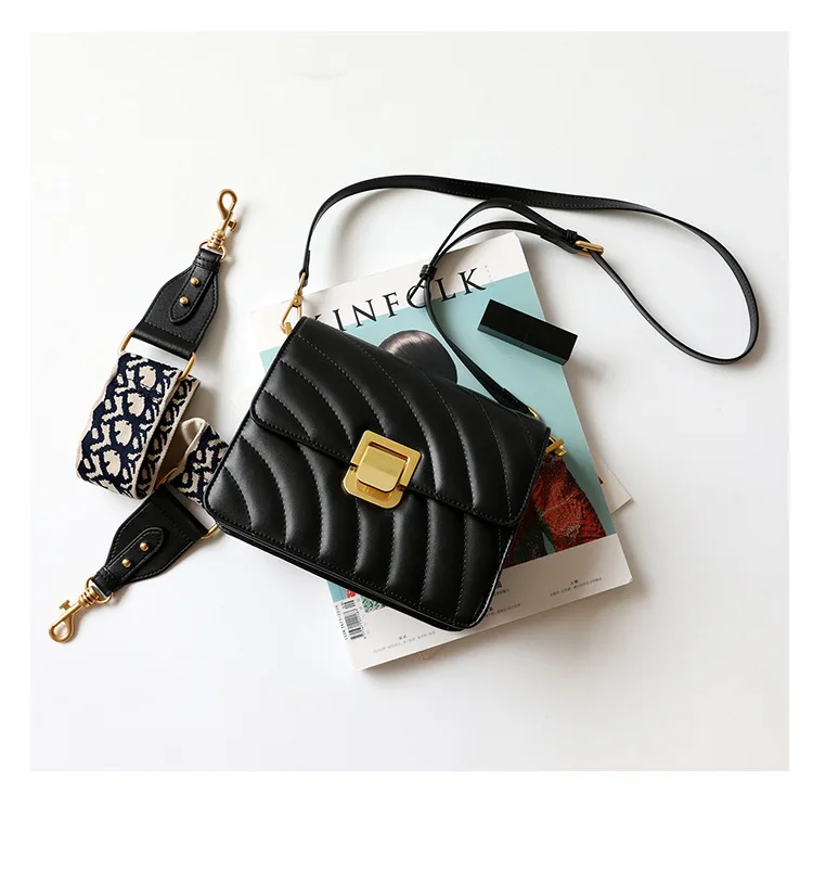 

Cow Leather pearl Messenger Bags Luxury Shoulder Bag Designer Handbags Women Wide Strap bag Vintage Small Crossbody Bags