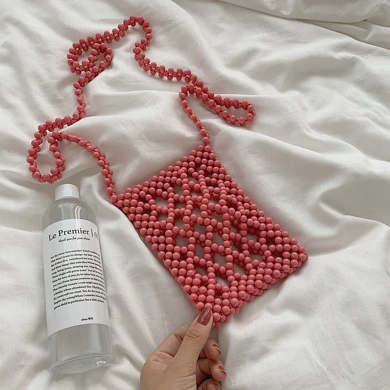 

Ladies Handbags Handmade Hollow Beaded Bag 2019 Summer Women's Shoulder Messenger Bag Mini Braided Beach Mobile Phone Bag