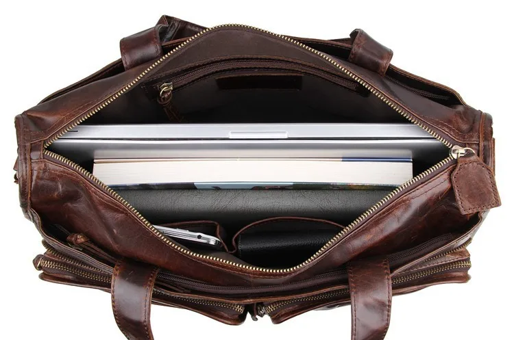 7138 (12) Travel Bag