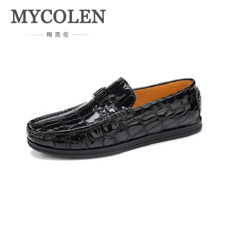 

MYCOLEN Exquisite Patterns Patent Leather Men Shoes Spring Summer Wedding And Party Young Loafers Men Flats Mocasines Hombre
