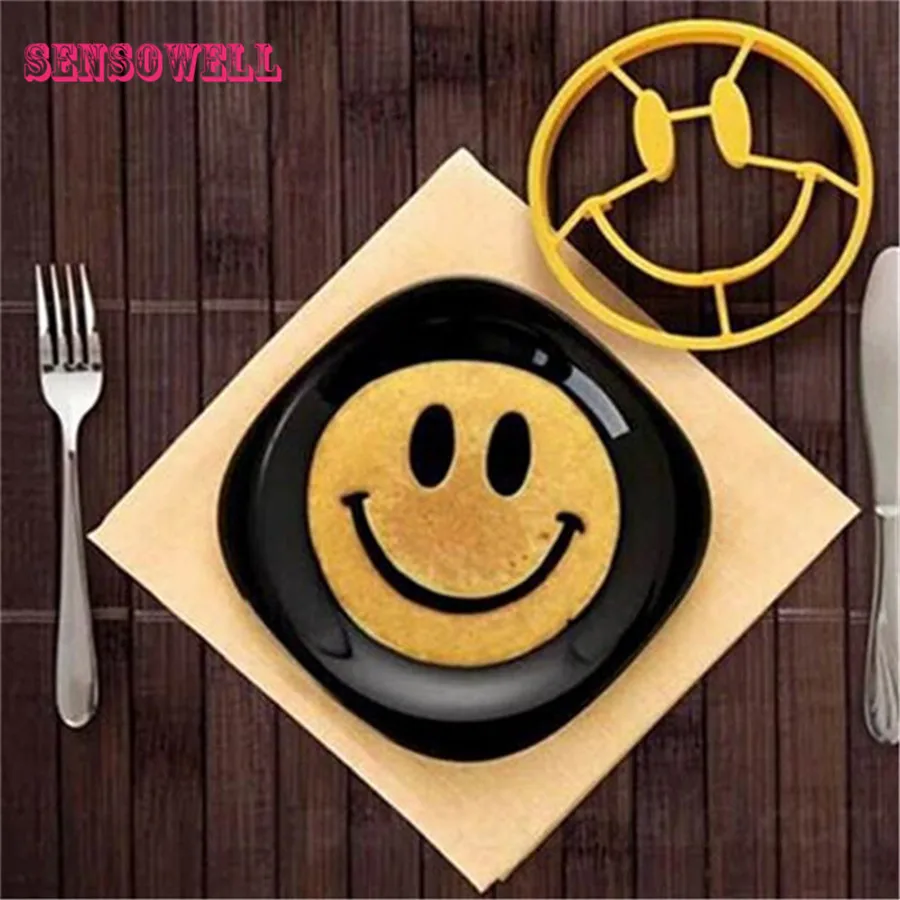 блинчики для детей. смайлики с масленицей. рожицы из яичницы. блины смайлики. смайлик блин.