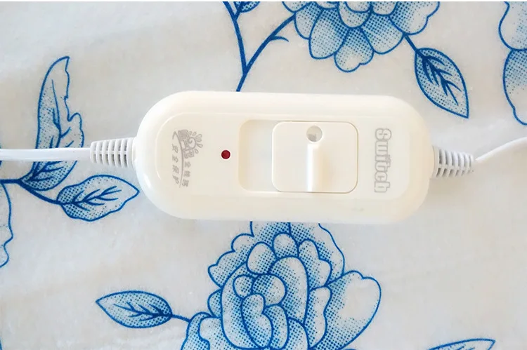 2597214536_2113654633